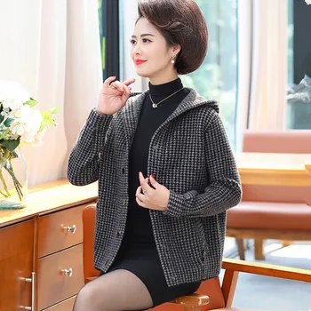 UHYTGF Kvalitet mink fleece sweater jakke mode hooded casual kort cardigan kvinder elegante mor løs 4XL plus size pels 998