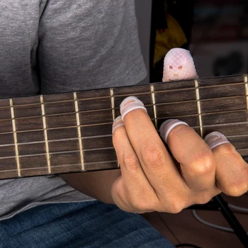 Guitar startpakke Indeholder 8 Stykker Guitar Tommelfinger og Finger Picks (Metal og Blå Celluloid), 5 Stykker Klart, Guitar Finger Prot