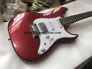 Producent tilpassede 6-string el-guitar med metallisk rød maling. SSH afhentning steg gribebræt, forsendelse costage fragt