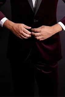 Smuk mørk rød fløjl-knappen notch lapel tuxedo gommen bedste mand bryllup groomsmen mænd dans kostumer (jakke + bukser + uafgjort