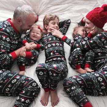 Ny Familie Matchende Julen Pyjamas Sæt Xmas Voksen Far, Mor, Datter Santa Claus Print Nattøj Nattøj Tøj Der Passer